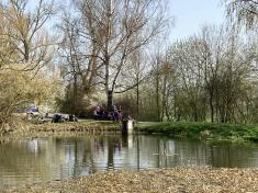 Jarní úklid rybníku v Drbné 30.3.2024